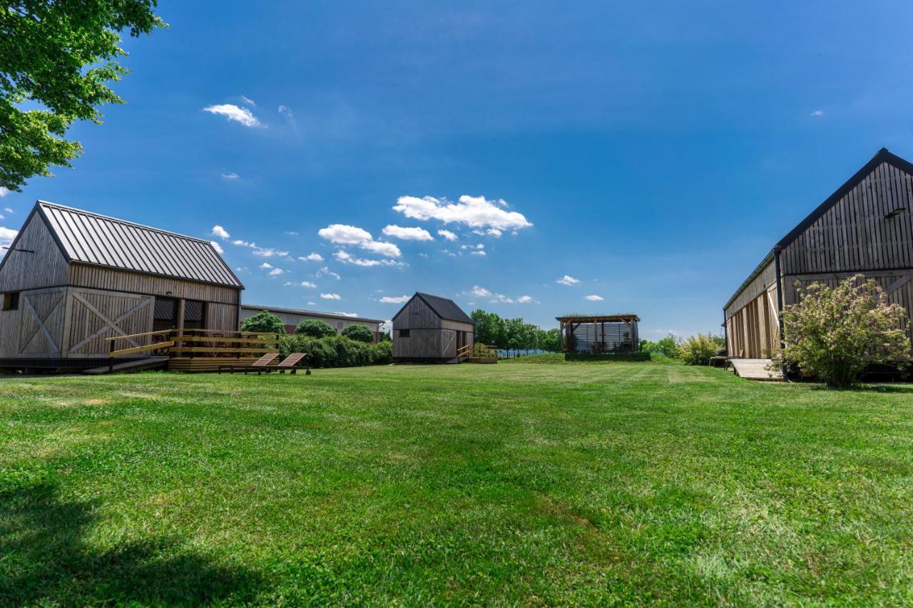Horse Glamping Park Hotel Cirkovce Luaran gambar